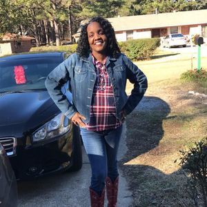 Meet your Posher, Yachica